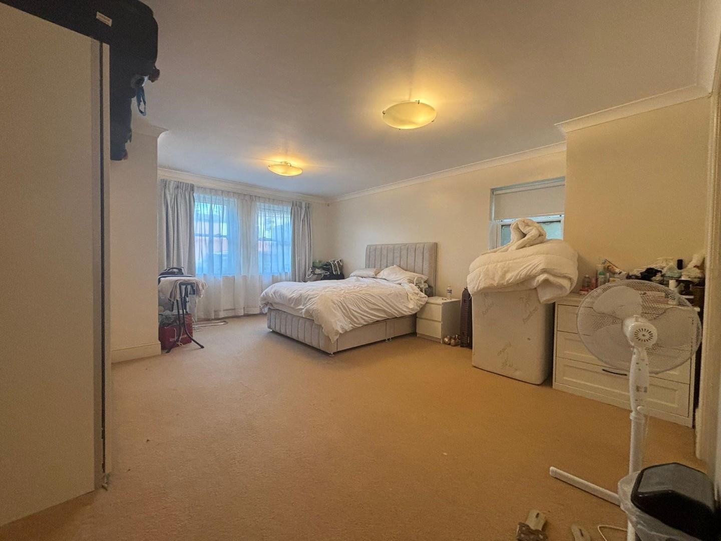 The Rise, Mill Hill